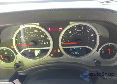 2008 Jeep Wrangler Unlimited Rubicon z USA, uszkodzony, nr VIN 1J8GA69118L611118